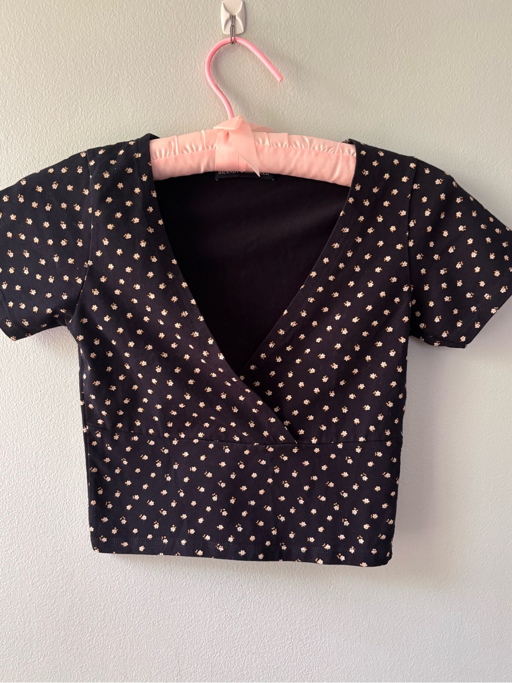 Brandy Melville Floral Gina Wrap Crop Top OS Coquette